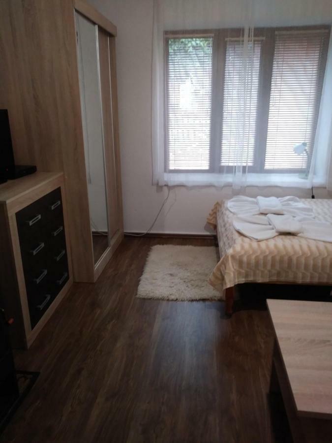 Guest House Emmy Тріґрад Екстер'єр фото